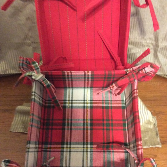 Other - 2 fabric bread baskets